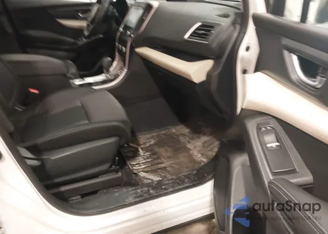 2021 Subaru Ascent Premium z USA, uszkodzony, nr VIN 4S4WMAFD9M3441110